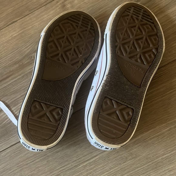 Converse Shoreline - Picture 3 of 4